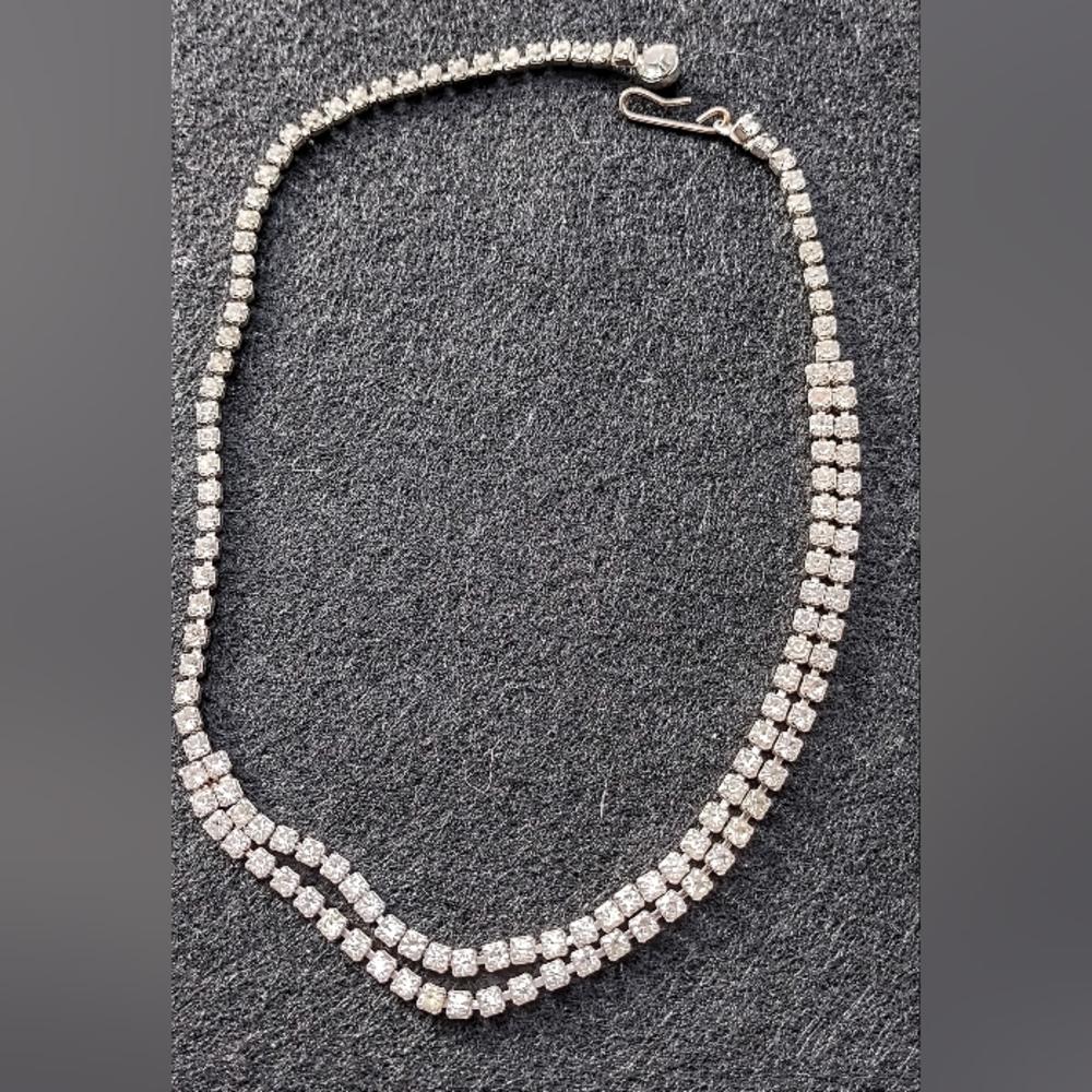 Vintage Rhinestone Necklace